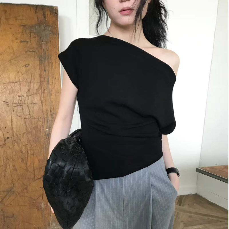 Elegant One-Shoulder Design Se - Korean Lifestyle & Kids Boutique review and price